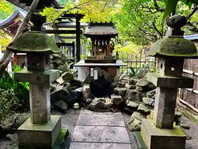 多摩清水社の末社・摂社