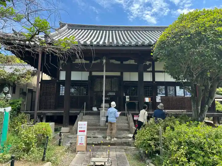 惠心院(恵心院)の{uncategorized: "未分類", other: "その他", undefined: "問題あり", building: "その他建物", grave: "お墓", sacred_gate: "鳥居", guardian: "狛犬", statue: "像", buddha: "仏像", history: "歴史", nature: "自然", garden: "庭園", animal: "動物", pagoda: "塔", temizu: "手水舎", mountain_gate: "山門・神門", sanctuary: "本殿・本堂", subordinate: "末社・摂社", art: "芸術", scenery: "景色", jizo: "地蔵", ema: "絵馬", goshuin: "御朱印", omikuji: "おみくじ", items: "授与品その他", amulet: "お守り", goshuincho: "御朱印帳", eats: "食事", festival: "お祭り", votive_dance: "神楽", shichigosan: "七五三参", wedding: "結婚式", experience: "体験その他", initially: "初詣", around: "周辺", anti_infection: "感染症対策"}
