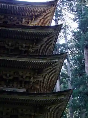 出羽神社(出羽三山神社)～三神合祭殿～の塔