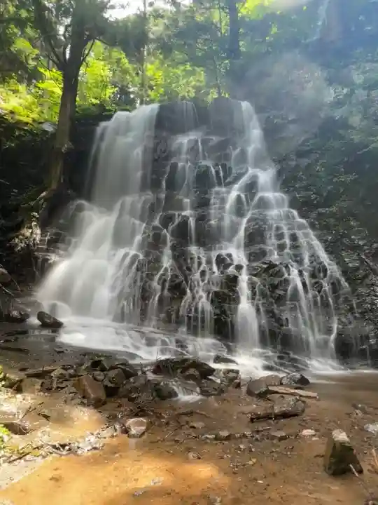 母の白滝神社(山梨県)