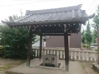稲荷神社の手水舎