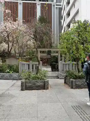 薬祖神社の{uncategorized: "未分類", other: "その他", undefined: "問題あり", building: "その他建物", grave: "お墓", sacred_gate: "鳥居", guardian: "狛犬", statue: "像", buddha: "仏像", history: "歴史", nature: "自然", garden: "庭園", animal: "動物", pagoda: "塔", temizu: "手水舎", mountain_gate: "山門・神門", sanctuary: "本殿・本堂", subordinate: "末社・摂社", art: "芸術", scenery: "景色", jizo: "地蔵", ema: "絵馬", goshuin: "御朱印", omikuji: "おみくじ", items: "授与品その他", amulet: "お守り", goshuincho: "御朱印帳", eats: "食事", festival: "お祭り", votive_dance: "神楽", shichigosan: "七五三参", wedding: "結婚式", experience: "体験その他", initially: "初詣", around: "周辺", anti_infection: "感染症対策"}