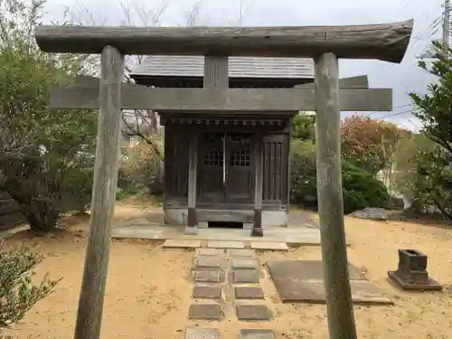 松生島弁財天宮の鳥居