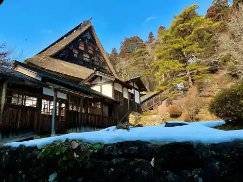 正法寺の{uncategorized: "未分類", other: "その他", undefined: "問題あり", building: "その他建物", grave: "お墓", sacred_gate: "鳥居", guardian: "狛犬", statue: "像", buddha: "仏像", history: "歴史", nature: "自然", garden: "庭園", animal: "動物", pagoda: "塔", temizu: "手水舎", mountain_gate: "山門・神門", sanctuary: "本殿・本堂", subordinate: "末社・摂社", art: "芸術", scenery: "景色", jizo: "地蔵", ema: "絵馬", goshuin: "御朱印", omikuji: "おみくじ", items: "授与品その他", amulet: "お守り", goshuincho: "御朱印帳", eats: "食事", festival: "お祭り", votive_dance: "神楽", shichigosan: "七五三参", wedding: "結婚式", experience: "体験その他", initially: "初詣", around: "周辺", anti_infection: "感染症対策"}