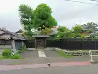 威徳院の山門・神門