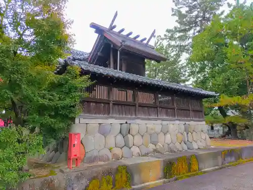 諏訪社（赤池町）の本殿・本堂