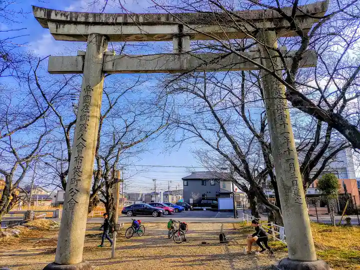 布袋神社(忠魂社)の鳥居