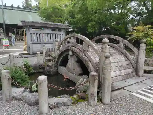 若宮神明社の庭園