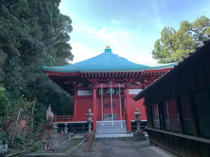 波立寺(波立薬師)の本殿・本堂