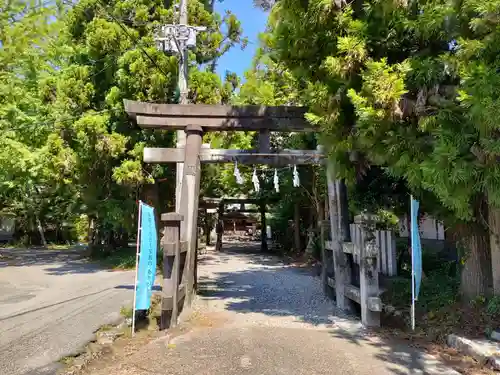 朝倉神社の鳥居