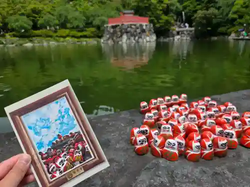勝尾寺の{uncategorized: "未分類", other: "その他", undefined: "問題あり", building: "その他建物", grave: "お墓", sacred_gate: "鳥居", guardian: "狛犬", statue: "像", buddha: "仏像", history: "歴史", nature: "自然", garden: "庭園", animal: "動物", pagoda: "塔", temizu: "手水舎", mountain_gate: "山門・神門", sanctuary: "本殿・本堂", subordinate: "末社・摂社", art: "芸術", scenery: "景色", jizo: "地蔵", ema: "絵馬", goshuin: "御朱印", omikuji: "おみくじ", items: "授与品その他", amulet: "お守り", goshuincho: "御朱印帳", eats: "食事", festival: "お祭り", votive_dance: "神楽", shichigosan: "七五三参", wedding: "結婚式", experience: "体験その他", initially: "初詣", around: "周辺", anti_infection: "感染症対策"}