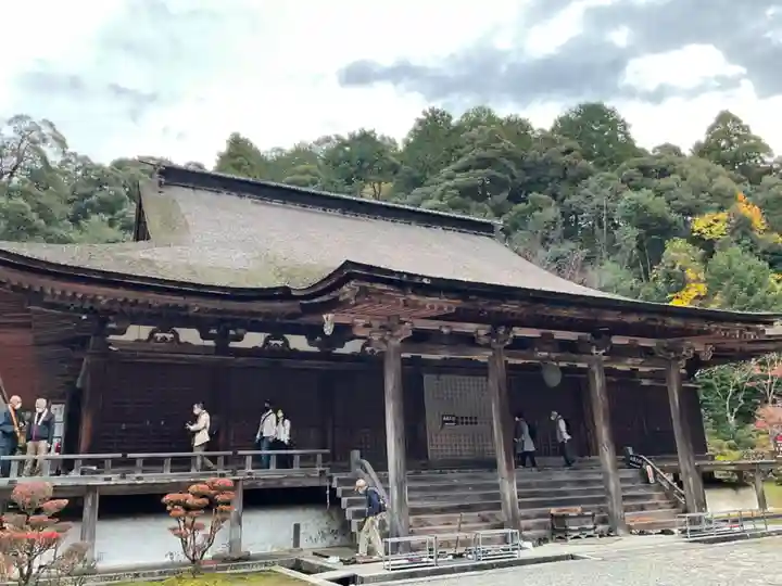 西明寺の本殿・本堂