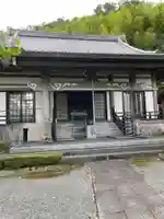 長法寺の本殿・本堂