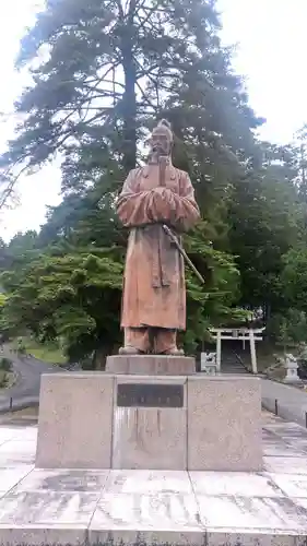 和氣神社（和気神社）の像