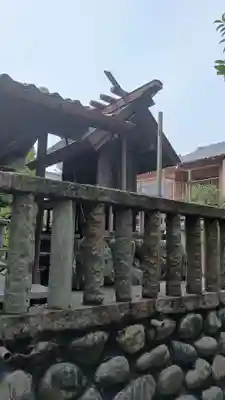 由乃伎神社の本殿・本堂