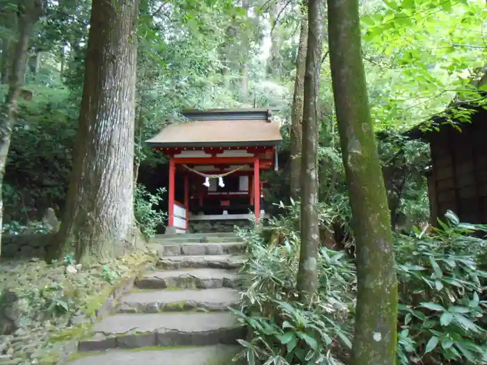 霧島東神社の建物その他