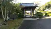 岩谷寺の山門・神門