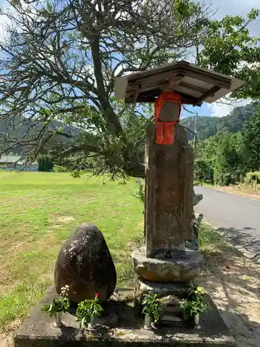 泉瀧寺の地蔵