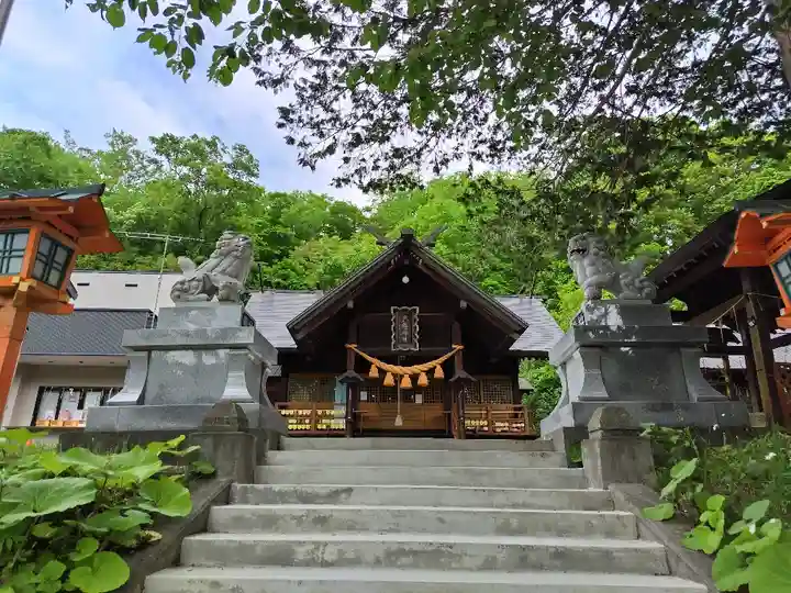 夕張神社(北海道)