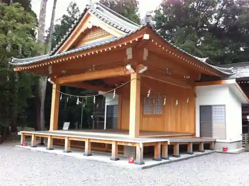 西寒多神社の建物その他