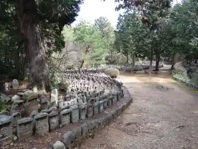 石塔寺(滋賀県)