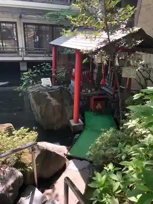 子安神社の末社・摂社