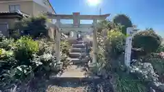 塚越神社の鳥居