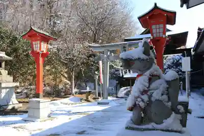 高屋敷稲荷神社の末社・摂社
