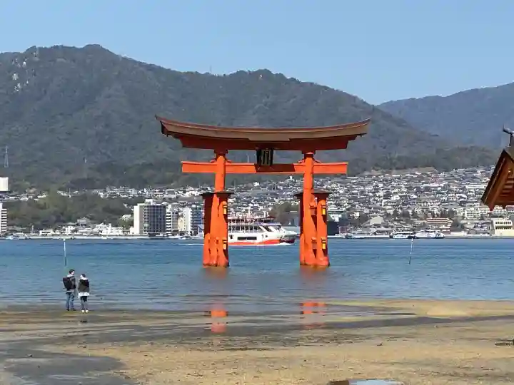 厳島神社(広島県)