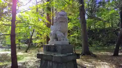 音更神社の狛犬