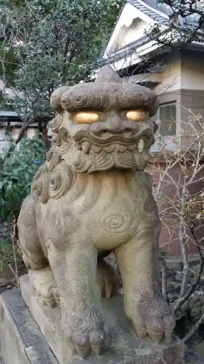 白山神社の狛犬