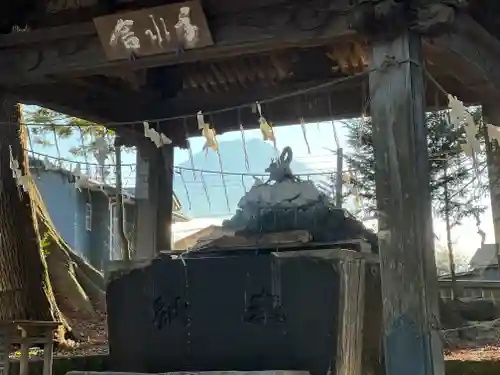 小室浅間神社の手水舎