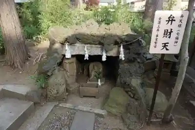 鳩ヶ谷氷川神社の末社・摂社