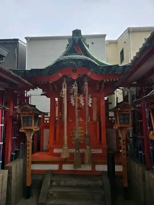 御幸森天神宮の{uncategorized: "未分類", other: "その他", undefined: "問題あり", building: "その他建物", grave: "お墓", sacred_gate: "鳥居", guardian: "狛犬", statue: "像", buddha: "仏像", history: "歴史", nature: "自然", garden: "庭園", animal: "動物", pagoda: "塔", temizu: "手水舎", mountain_gate: "山門・神門", sanctuary: "本殿・本堂", subordinate: "末社・摂社", art: "芸術", scenery: "景色", jizo: "地蔵", ema: "絵馬", goshuin: "御朱印", omikuji: "おみくじ", items: "授与品その他", amulet: "お守り", goshuincho: "御朱印帳", eats: "食事", festival: "お祭り", votive_dance: "神楽", shichigosan: "七五三参", wedding: "結婚式", experience: "体験その他", initially: "初詣", around: "周辺", anti_infection: "感染症対策"}