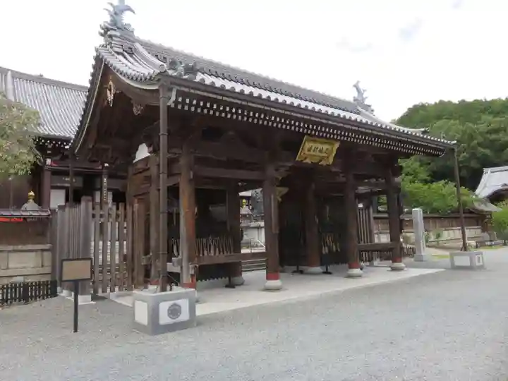 本圀寺の山門・神門
