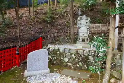 御髪神社の像