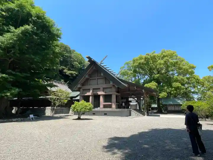 安房神社の{uncategorized: "未分類", other: "その他", undefined: "問題あり", building: "その他建物", grave: "お墓", sacred_gate: "鳥居", guardian: "狛犬", statue: "像", buddha: "仏像", history: "歴史", nature: "自然", garden: "庭園", animal: "動物", pagoda: "塔", temizu: "手水舎", mountain_gate: "山門・神門", sanctuary: "本殿・本堂", subordinate: "末社・摂社", art: "芸術", scenery: "景色", jizo: "地蔵", ema: "絵馬", goshuin: "御朱印", omikuji: "おみくじ", items: "授与品その他", amulet: "お守り", goshuincho: "御朱印帳", eats: "食事", festival: "お祭り", votive_dance: "神楽", shichigosan: "七五三参", wedding: "結婚式", experience: "体験その他", initially: "初詣", around: "周辺", anti_infection: "感染症対策"}