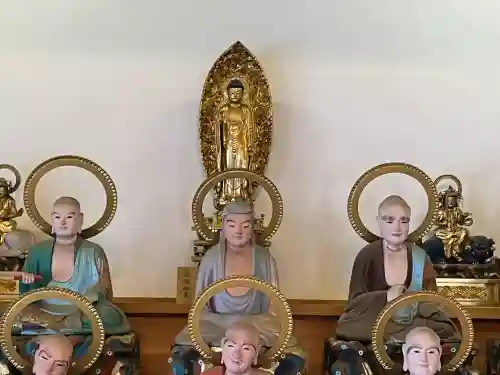 常楽寺の{uncategorized: "未分類", other: "その他", undefined: "問題あり", building: "その他建物", grave: "お墓", sacred_gate: "鳥居", guardian: "狛犬", statue: "像", buddha: "仏像", history: "歴史", nature: "自然", garden: "庭園", animal: "動物", pagoda: "塔", temizu: "手水舎", mountain_gate: "山門・神門", sanctuary: "本殿・本堂", subordinate: "末社・摂社", art: "芸術", scenery: "景色", jizo: "地蔵", ema: "絵馬", goshuin: "御朱印", omikuji: "おみくじ", items: "授与品その他", amulet: "お守り", goshuincho: "御朱印帳", eats: "食事", festival: "お祭り", votive_dance: "神楽", shichigosan: "七五三参", wedding: "結婚式", experience: "体験その他", initially: "初詣", around: "周辺", anti_infection: "感染症対策"}