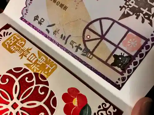 岡部春日神社～👹鬼門よけの🌺花咲く🌺やしろ～の{uncategorized: "未分類", other: "その他", undefined: "問題あり", building: "その他建物", grave: "お墓", sacred_gate: "鳥居", guardian: "狛犬", statue: "像", buddha: "仏像", history: "歴史", nature: "自然", garden: "庭園", animal: "動物", pagoda: "塔", temizu: "手水舎", mountain_gate: "山門・神門", sanctuary: "本殿・本堂", subordinate: "末社・摂社", art: "芸術", scenery: "景色", jizo: "地蔵", ema: "絵馬", goshuin: "御朱印", omikuji: "おみくじ", items: "授与品その他", amulet: "お守り", goshuincho: "御朱印帳", eats: "食事", festival: "お祭り", votive_dance: "神楽", shichigosan: "七五三参", wedding: "結婚式", experience: "体験その他", initially: "初詣", around: "周辺", anti_infection: "感染症対策"}