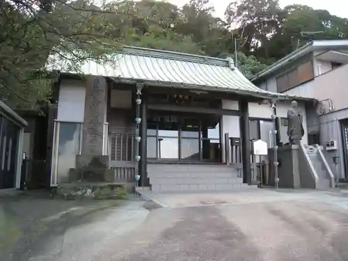 円照寺の本殿・本堂