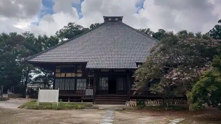 青蓮寺の本殿・本堂