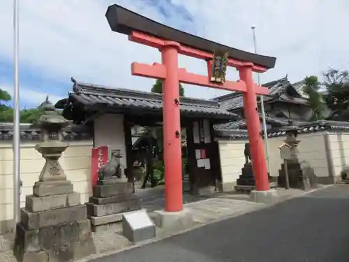 御霊神社の鳥居