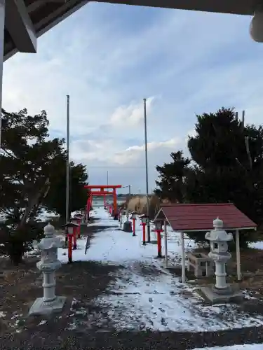 東野恵比須神社の{uncategorized: "未分類", other: "その他", undefined: "問題あり", building: "その他建物", grave: "お墓", sacred_gate: "鳥居", guardian: "狛犬", statue: "像", buddha: "仏像", history: "歴史", nature: "自然", garden: "庭園", animal: "動物", pagoda: "塔", temizu: "手水舎", mountain_gate: "山門・神門", sanctuary: "本殿・本堂", subordinate: "末社・摂社", art: "芸術", scenery: "景色", jizo: "地蔵", ema: "絵馬", goshuin: "御朱印", omikuji: "おみくじ", items: "授与品その他", amulet: "お守り", goshuincho: "御朱印帳", eats: "食事", festival: "お祭り", votive_dance: "神楽", shichigosan: "七五三参", wedding: "結婚式", experience: "体験その他", initially: "初詣", around: "周辺", anti_infection: "感染症対策"}