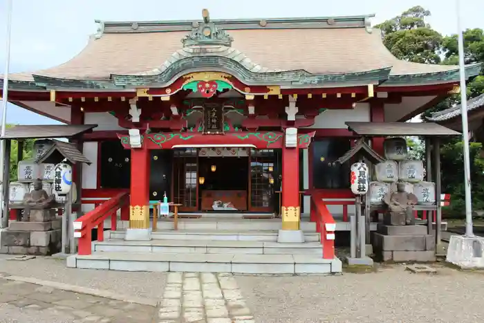 人見神社の本殿