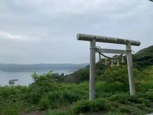 鳴海神社の鳥居