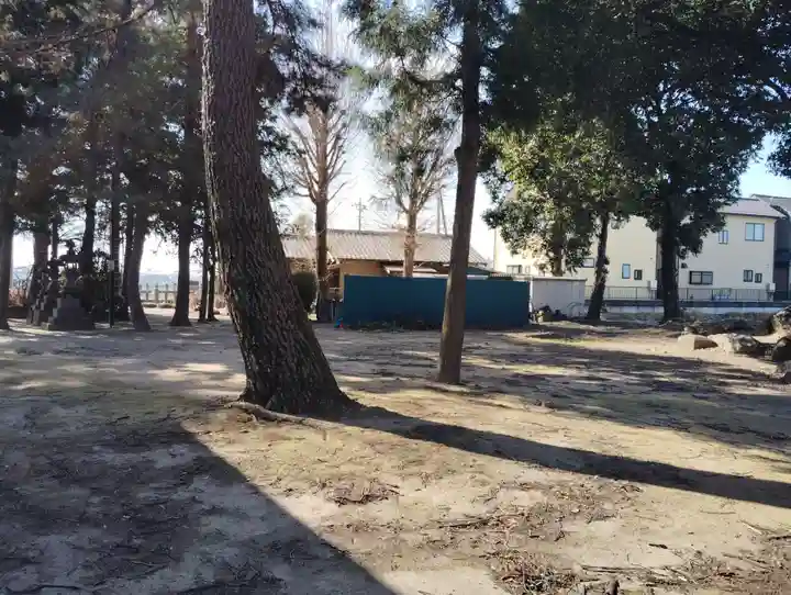 諏訪神社の庭園