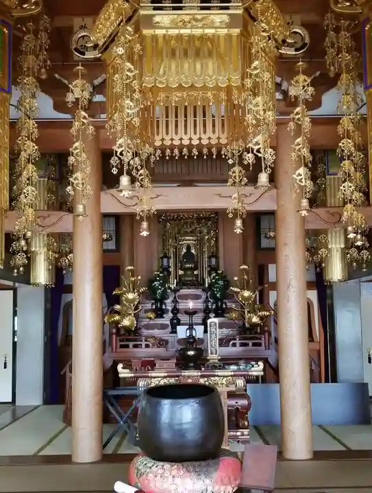 安楽寺の本殿・本堂