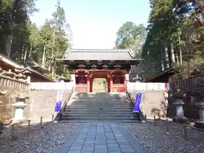 輪王寺の山門・神門