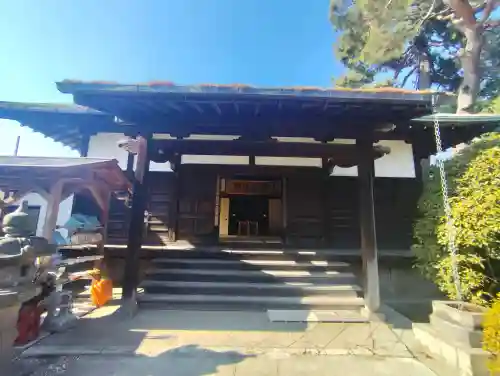 華徳院の{uncategorized: "未分類", other: "その他", undefined: "問題あり", building: "その他建物", grave: "お墓", sacred_gate: "鳥居", guardian: "狛犬", statue: "像", buddha: "仏像", history: "歴史", nature: "自然", garden: "庭園", animal: "動物", pagoda: "塔", temizu: "手水舎", mountain_gate: "山門・神門", sanctuary: "本殿・本堂", subordinate: "末社・摂社", art: "芸術", scenery: "景色", jizo: "地蔵", ema: "絵馬", goshuin: "御朱印", omikuji: "おみくじ", items: "授与品その他", amulet: "お守り", goshuincho: "御朱印帳", eats: "食事", festival: "お祭り", votive_dance: "神楽", shichigosan: "七五三参", wedding: "結婚式", experience: "体験その他", initially: "初詣", around: "周辺", anti_infection: "感染症対策"}