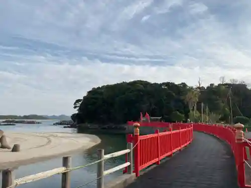 照島神社の建物その他